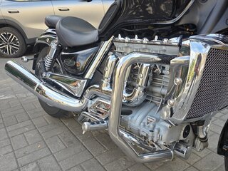 2005 Triumph Rocket III, чёрный, 700000 рублей, вид 4