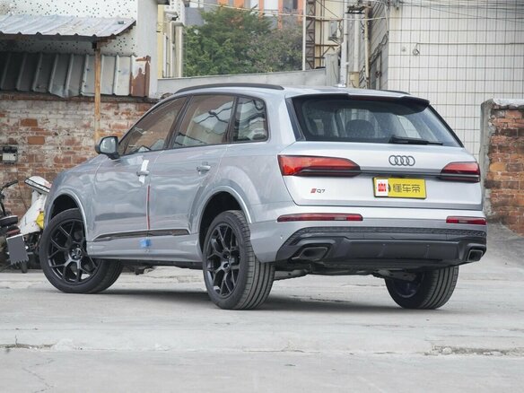 2025 Audi Q7 55 TFSI II (4M) Рестайлинг 2, серебристый, 13026000 рублей - вид 5
