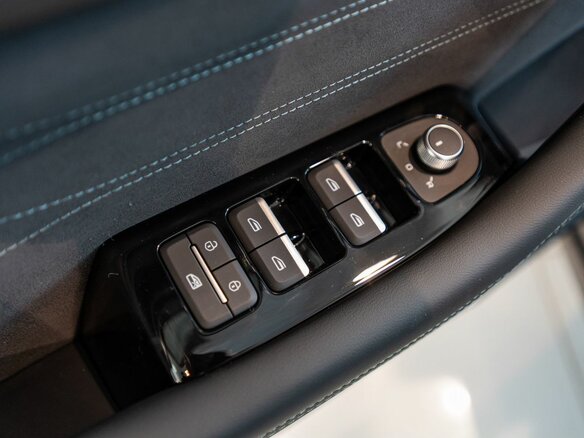 2026 Geely Monjaro I Рестайлинг, чёрный, 4954990 рублей - вид 16