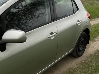 2008 Toyota Auris I, серебристый, 550000 рублей, вид 4