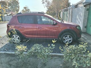 2016 Renault Sandero Stepway II, пурпурный, 1050000 рублей, вид 4