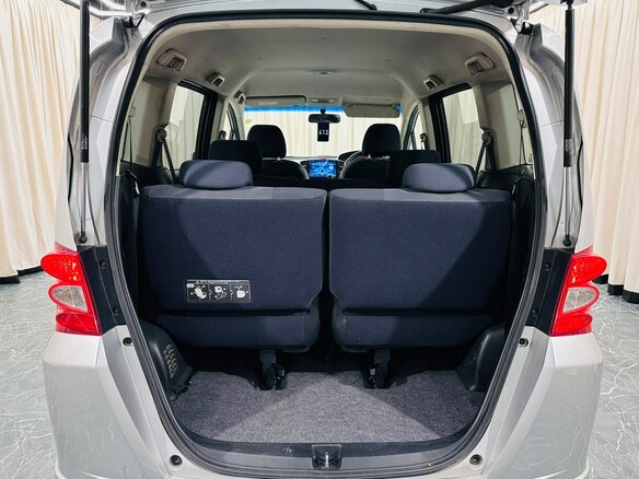 2010 Honda Freed I, серый, 1049000 рублей - вид 20