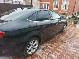 2013 Ford Mondeo IV Рестайлинг, чёрный, 720000 рублей, вид 4