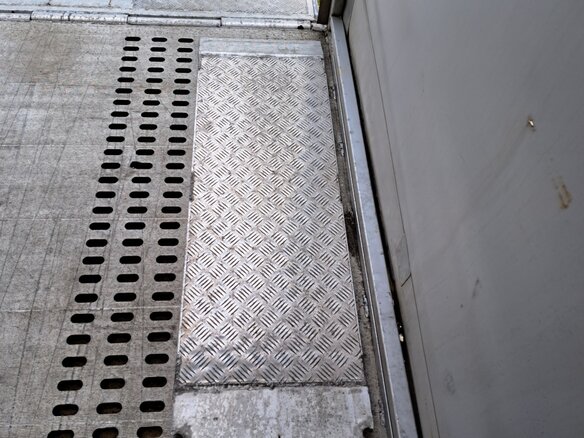 2008 Mercedes-Benz Sprinter, серебристый, 4000000 рублей - вид 31