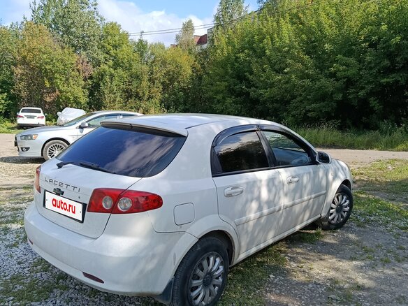 2007 Chevrolet Lacetti I, белый, 245000 рублей - вид 2