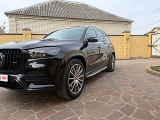 2020 Mercedes-Benz GLS 400 d II (X167), чёрный, 8000000 рублей, вид 4