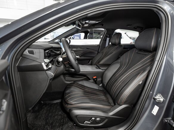 2026 Geely Preface I, серый - вид 6
