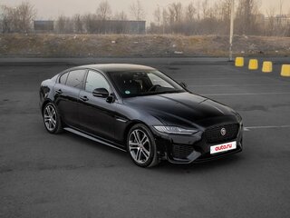 2020 Jaguar XE L I Рестайлинг, чёрный, 3250000 рублей, вид 3