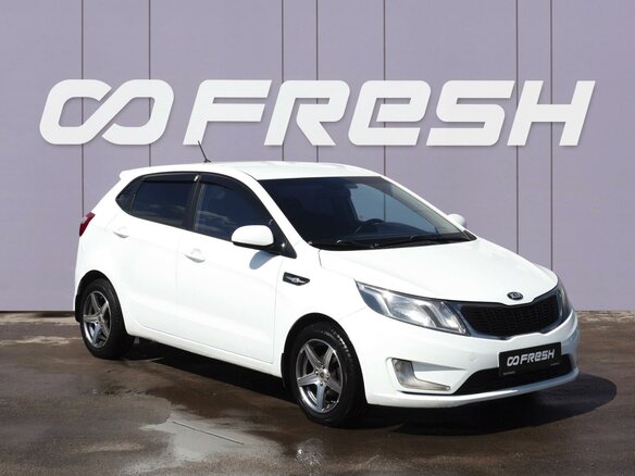 2014 Kia Rio III, белый