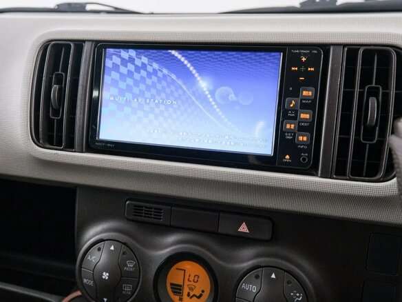 2011 Toyota Passo II (C30), красный, 669000 рублей - вид 14