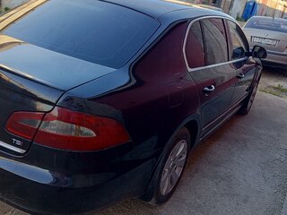 2010 Skoda Superb II, чёрный, 600000 рублей, вид 3