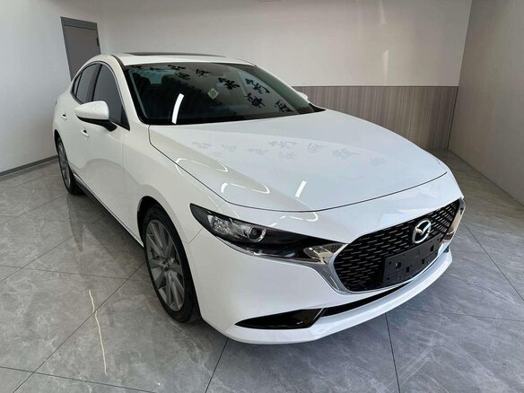 2023 Mazda 3 Axela IV (BP), белый, 1650000 рублей - вид 9