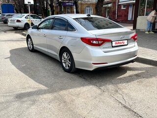 2016 Hyundai Sonata VII (LF), серебристый, 780000 рублей, вид 3