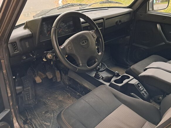 2015 Lada (ВАЗ) 2121 (4x4) I Рестайлинг, коричневый, 480000 рублей - вид 4