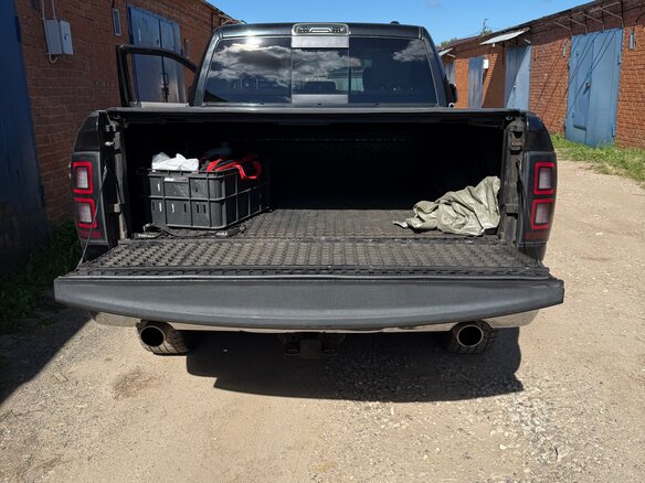 2011 Dodge RAM IV (DS/DJ), чёрный, 2550000 рублей - вид 17
