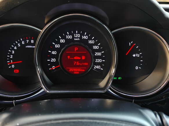 2014 Kia Ceed II, коричневый, 900000 рублей - вид 6