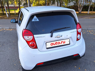 2013 Chevrolet Spark III, белый, 745000 рублей, вид 3