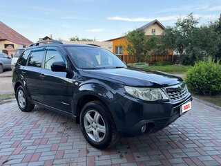2011 Subaru Forester III Рестайлинг, серый, 1050000 рублей, вид 1