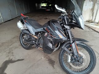 2022 KTM 890 Adventure, серый, 800000 рублей, вид 1