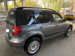 2016 Skoda Yeti I Рестайлинг, серый, 993000 рублей, вид 4