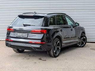 2021 Audi Q7 45 TDI II (4M) Рестайлинг, чёрный, 6390000 рублей, вид 5
