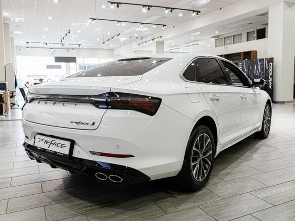 2026 Geely Preface I, белый - вид 4