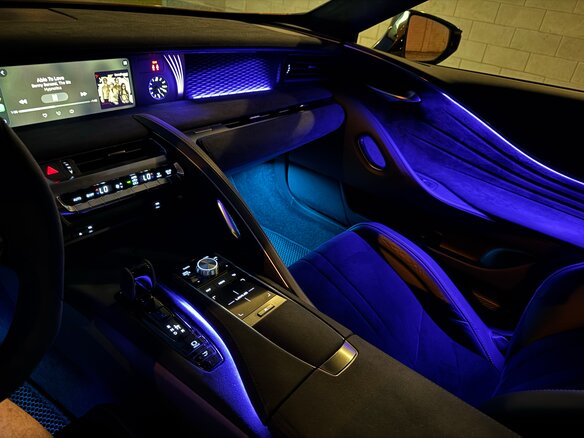 2017 Lexus LC 500 I, жёлтый, 8800000 рублей - вид 17