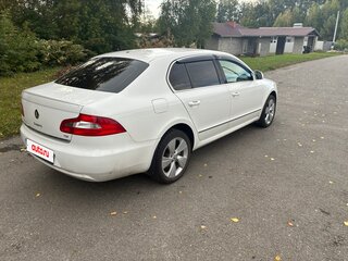2013 Skoda Superb II, белый, 960000 рублей, вид 3