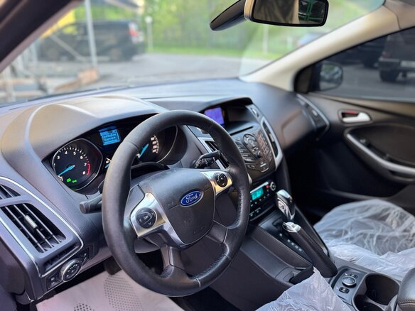2013 Ford Focus III, синий, 795000 рублей - вид 9