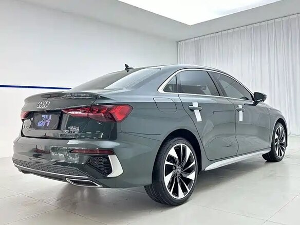 2022 Audi A3 35 TFSI Long IV (8Y), серый, 2260000 рублей - вид 3