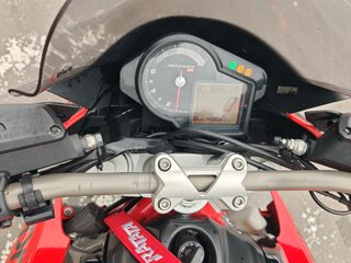 2013 Aprilia SL 750 Shiver, красный, 470000 рублей, вид 5