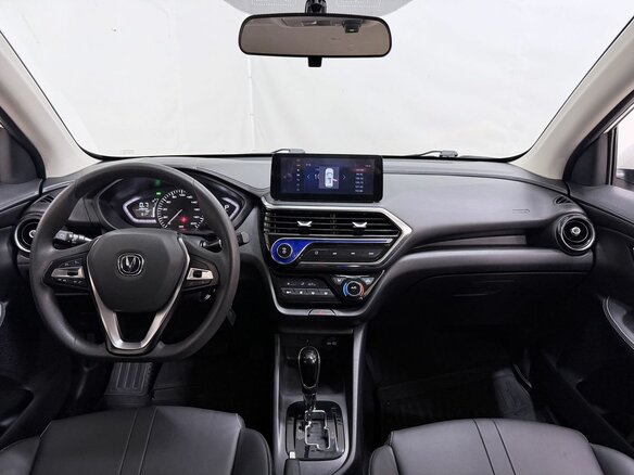 2023 Changan Alsvin, белый, 999000 рублей - вид 11