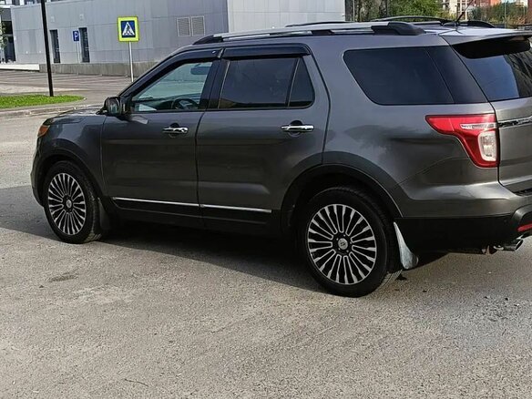 2012 Ford Explorer V, серый, 1950000 рублей - вид 7