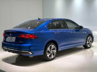 2023 Volkswagen Bora IV (China Market) Рестайлинг, синий, 1125000 рублей, вид 4