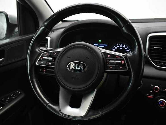 2021 Kia Sportage IV Рестайлинг, серебристый, 2300000 рублей - вид 8