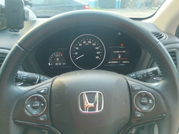 2020 Honda Vezel I Рестайлинг, белый, 2510000 рублей - вид 5
