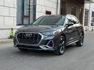 2023 Audi Q3 35 TFSI II (F3), серый, 2640000 рублей, вид 2
