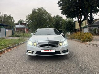 2011 Mercedes-Benz E-Класс 300 IV (W212, S212, C207), белый, 1500000 рублей, вид 2
