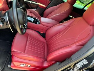 2022 Maserati Grecale Modena, чёрный, 6090000 рублей, вид 3