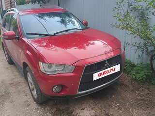 2010 Mitsubishi Outlander II Рестайлинг, красный, 819000 рублей, вид 5