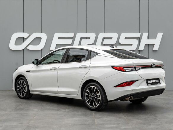 2023 JAC J7 I, белый, 1410000 рублей - вид 1