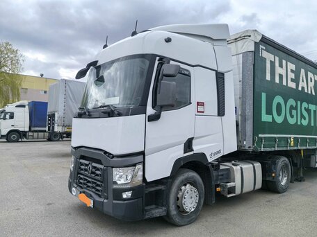 2018 Renault T-Series, белый, 5500000 рублей, вид 2