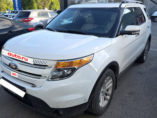 2015 Ford Explorer V, белый, 2200000 рублей, вид 2