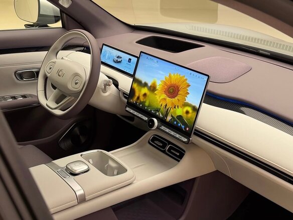 2026 Changan Qiyuan Q06, серебристый, 5390000 рублей - вид 4