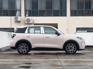 2026 Leapmotor A10 53 kWh, белый, 2061000 рублей, вид 4