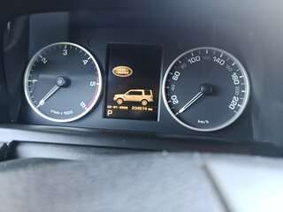 2013 Land Rover Discovery IV Рестайлинг, серебристый, 2500000 рублей, вид 4