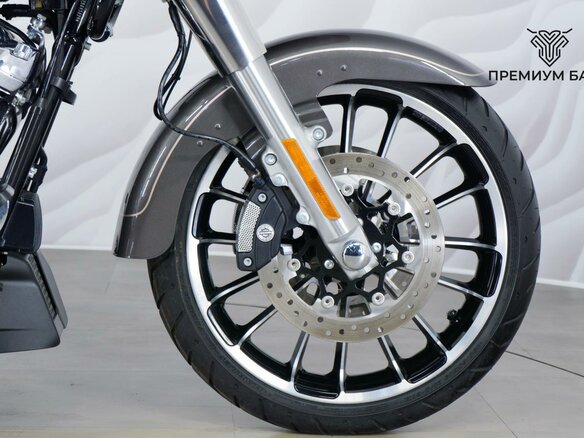 2023 Harley-Davidson Road Glide 3, серый, 4399000 рублей - вид 10