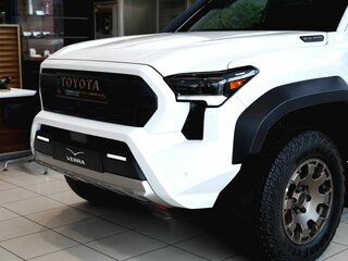 2025 Toyota Tacoma IV, белый, 11550000 рублей, вид 2