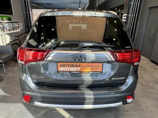 2016 Mitsubishi Outlander III Рестайлинг 2, серый, 2199000 рублей, вид 5