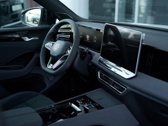 2026 Volkswagen Tiguan L Pro III (China Market), серый, 5149900 рублей - вид 10